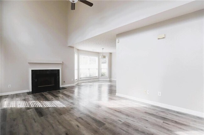 Building Photo - 13297 Aventide Ln
