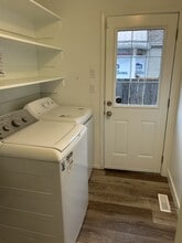 Building Photo - 6408-6119 119 Ave