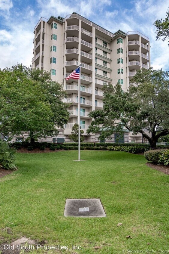 Foto principal - 1700 Scenic Hwy
