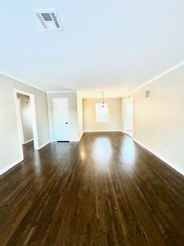 Foto del edificio - 1428 E 52nd St