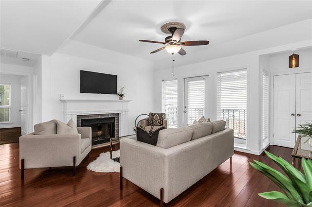 Building Photo - 3105 San Jacinto St