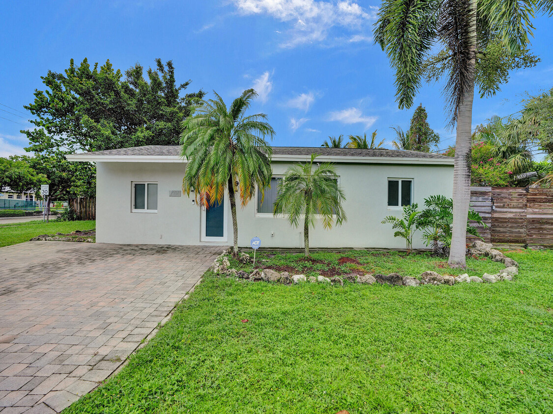 601 NE 59th Ct, Fort Lauderdale, FL 33334 - House Rental in Fort ...