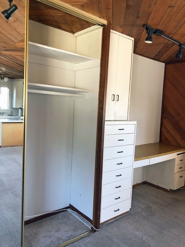 Foto del edificio - 5830 Appian Way