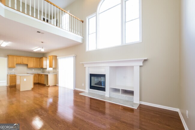 Building Photo - 2022 Santenay Dr S W