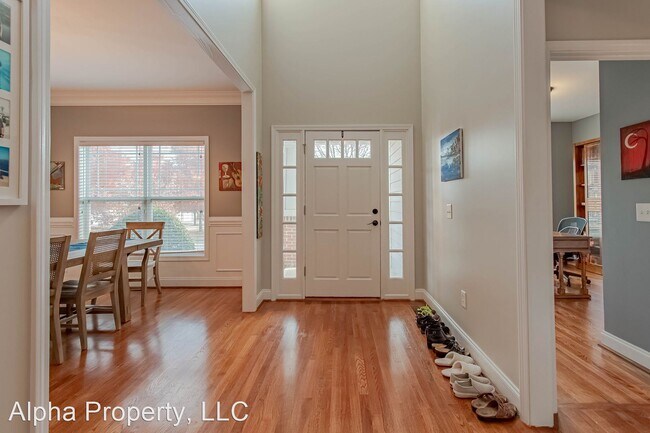 Foto del edificio - 5 br, 3 bath House - 305 Iron Bridge Way