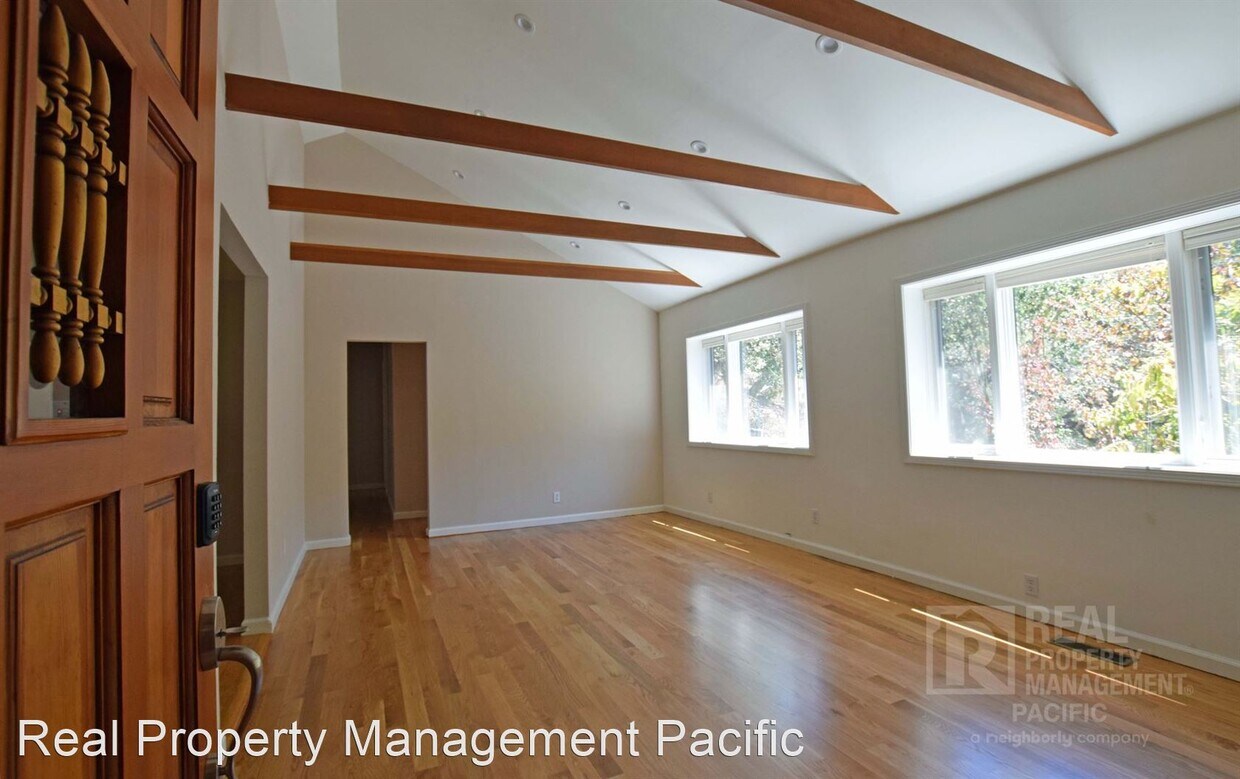 Primary Photo - 4 br, 2 bath House - 4350 Whittle Avenue
