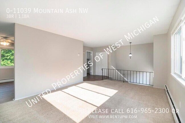 Foto del edificio - 0-11039 Mountain Ash NW-