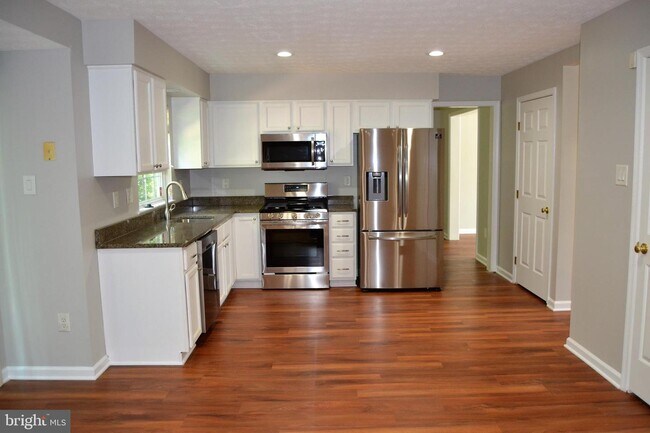 Foto del edificio - 5601 Kallan Ct
