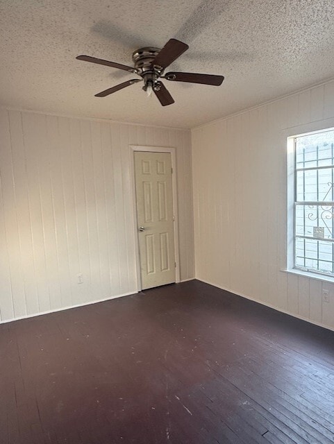 Building Photo - 3419 Reeves St