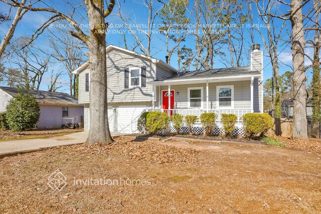 Building Photo - 5370 Zachary Dr