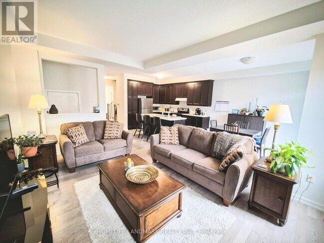 Photo du bâtiment - 61 Mondial Cres