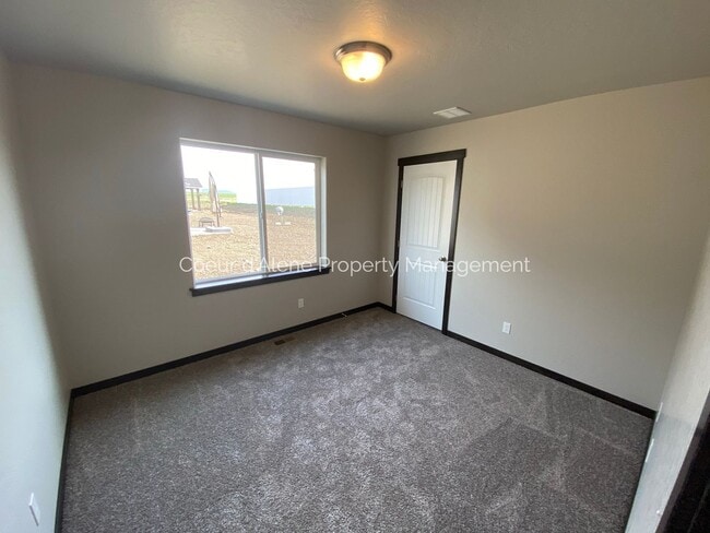 Building Photo - 3 Bedroom Home in Brookshire!
