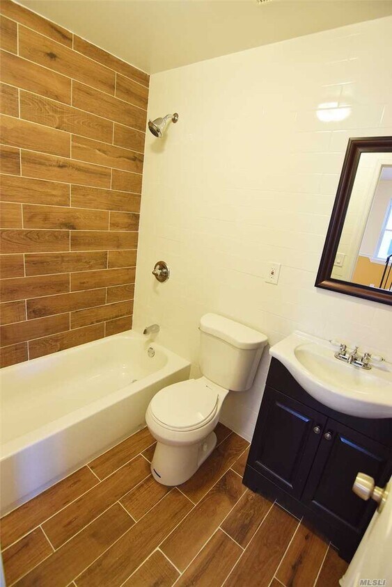 Foto principal - 187-50 Hilburn Ave