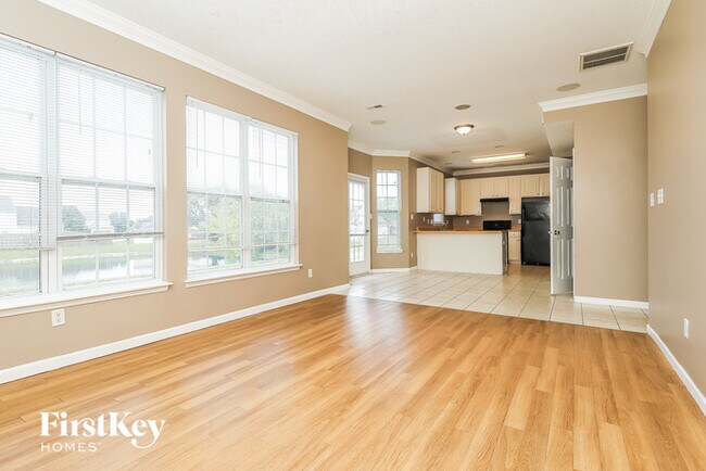 Building Photo - 10252 Ironway Dr