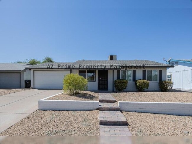 Building Photo - 12802 N 38th St