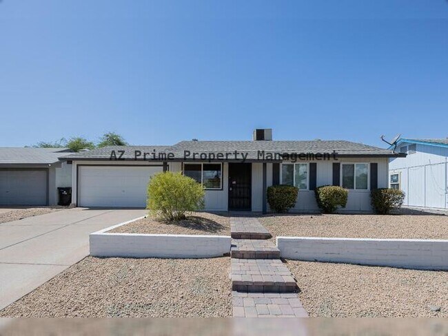 Foto del edificio - 12802 N 38th St