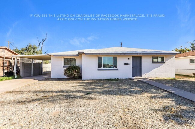 Building Photo - 3026 W Lawrence Ln