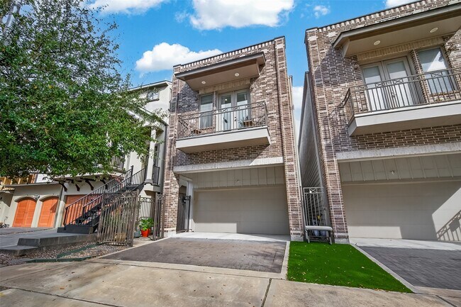 Foto del edificio - 604 W Pierce St