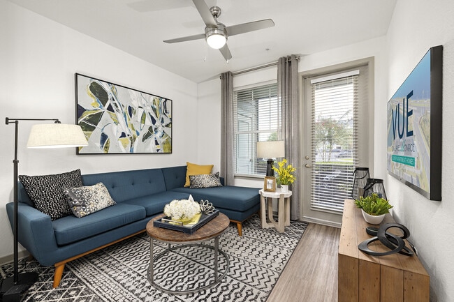 Building Photo - Vue on Lake Monroe