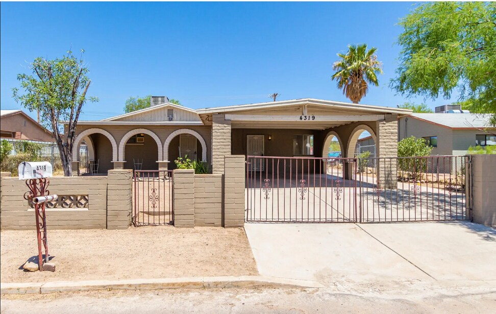 Foto principal - 4319 S 15th Ave