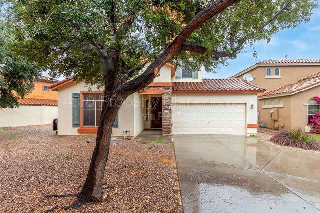 Building Photo - 2644 E Chester Dr