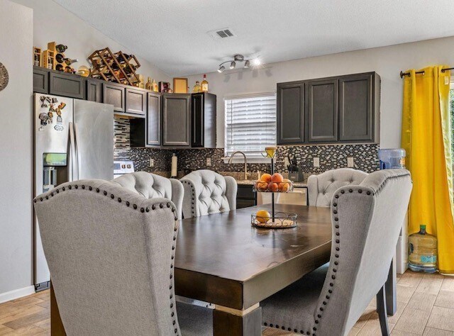 Foto del edificio - 248 Spring St