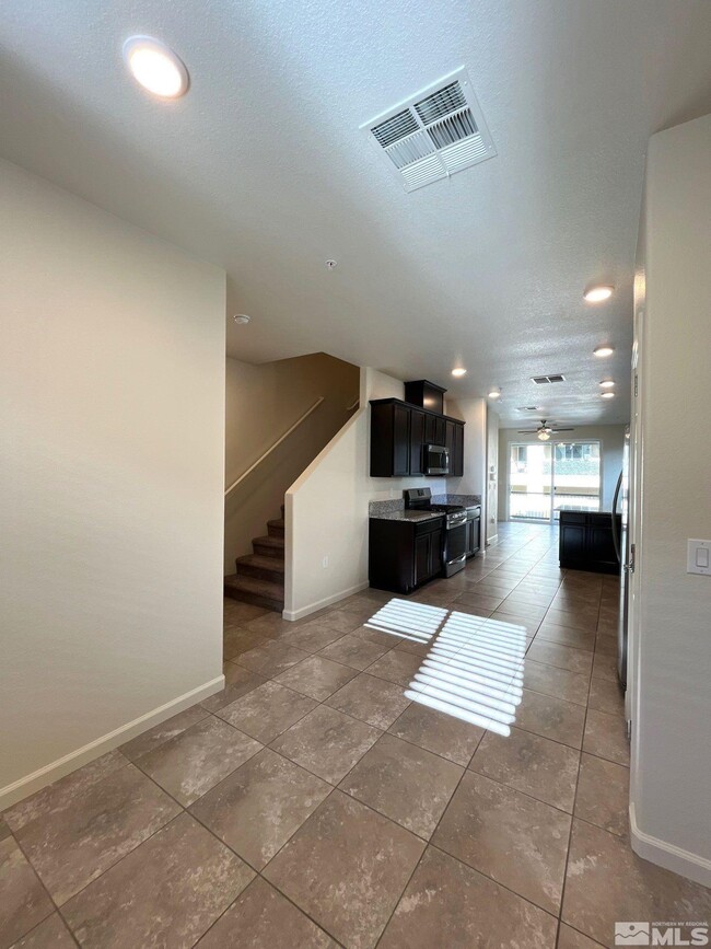 Foto del edificio - 3200 Sterling Ridge Cir