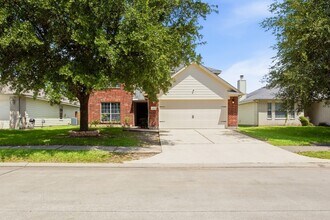 Building Photo - 3535 Maris Way
