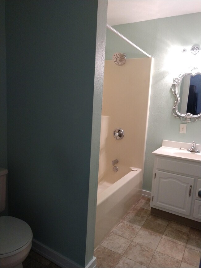 130 E. Chestnut St., Wauseon, OH 43567 Townhouse for Rent in Wauseon