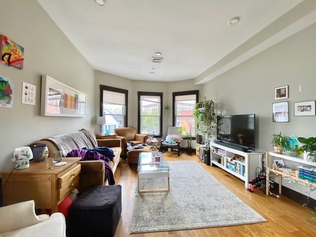 Foto del edificio - 46 Creighton St