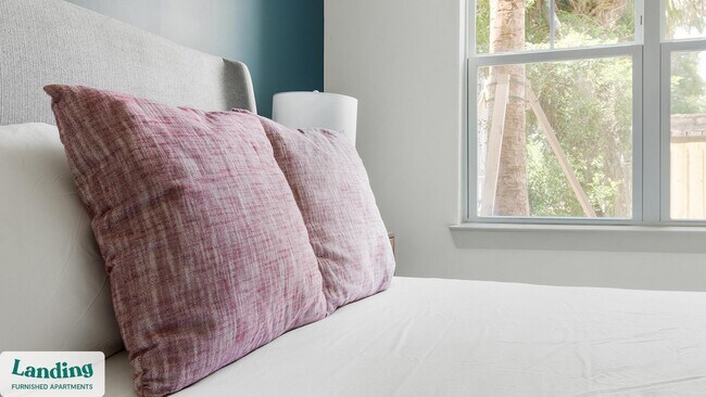 Foto del edificio - 1148 N Main St