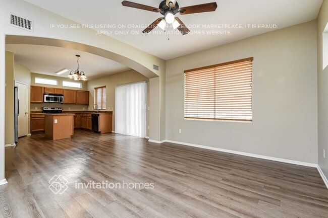 Building Photo - 4283 E Baylor Ln
