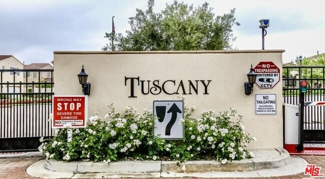 Foto del edificio - 20154 Pienza Ln