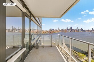Building Photo - 2 Northside Piers