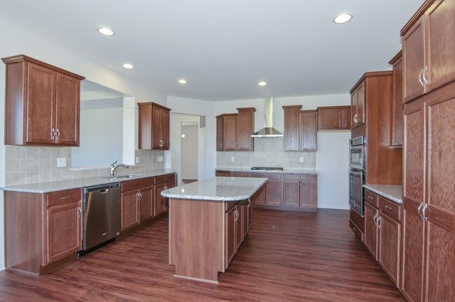 Foto del edificio - 2931 Ambleside Drive