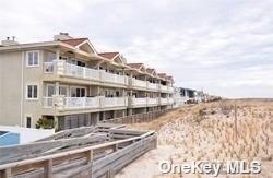Foto del edificio - 1051 Oceanfront