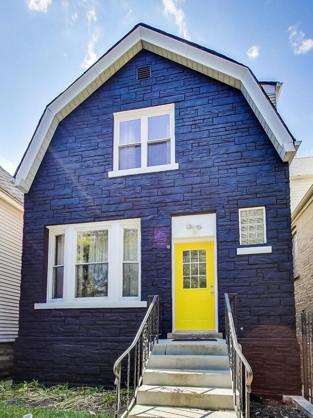 Primary Photo - 2908 N Talman Ave