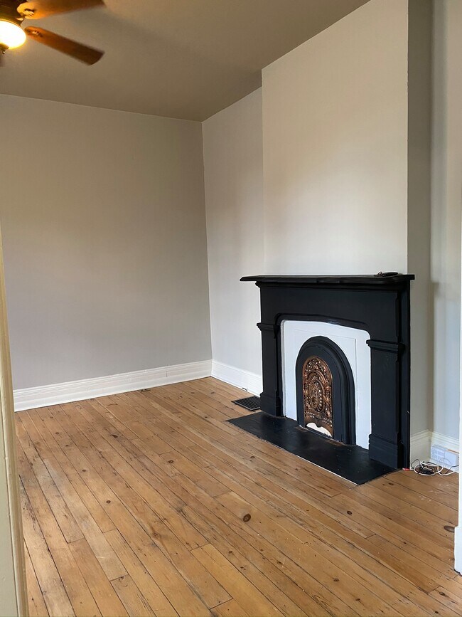 Living Room - 224 Bonner Street