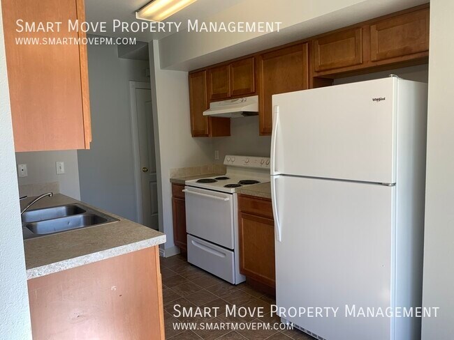 Building Photo - 6720 W Morris Hill Ln