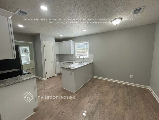 Building Photo - 2206 Arbor Forest Trail SW