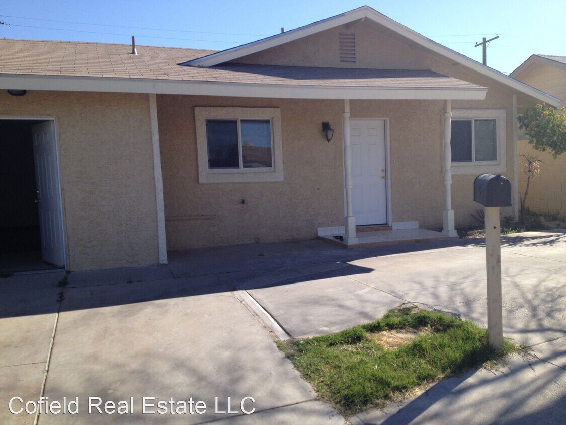 Primary Photo - 4 br, 2 bath House - 3421 E. Twining Ave.