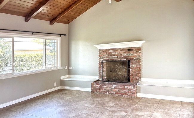 Building Photo - 10771 Galvin St