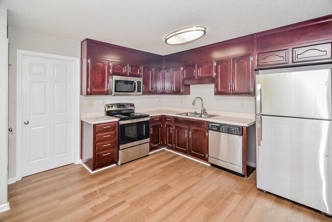 Foto del edificio - 12661 Dickens Ln