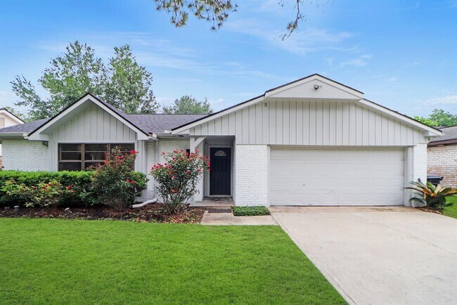 Foto del edificio - 5923 Portal Dr