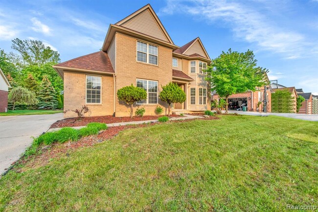 Foto del edificio - 48642 Brittany Parc Dr
