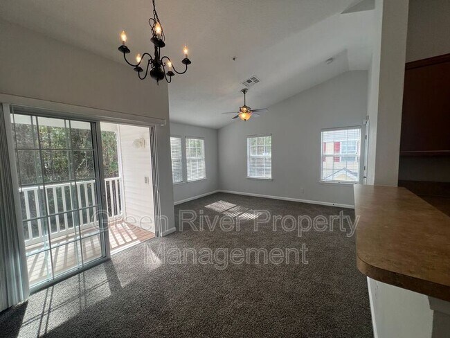 Building Photo - 575 Oakleaf Plantation Pkwy