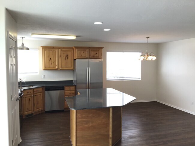 Building Photo - 1721 N 2340 W