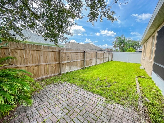 Photo - Fantastic 4 bedroom/ 2 bathroom  in East Orlando!! (NEW PICTURES COMING SOON!!) House