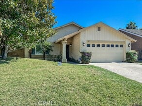 Building Photo - 25182 York Cir