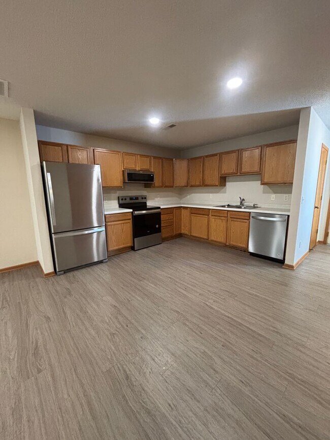 Foto del edificio - Great Single Level 2 Bedroom Townhome